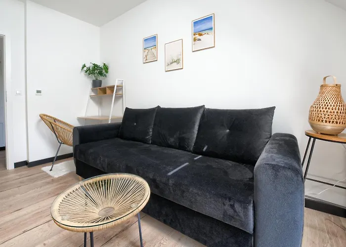 Na Rozanej, Sun & Snow 公寓 *